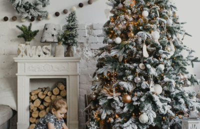 The Extravagant Christmas Trees of Socialites